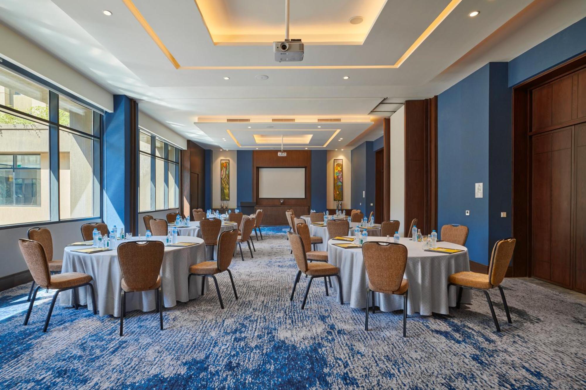 Crowne Plaza - West Cairo Arkan By Ihg 6th of October City Exterior photo Meeting room